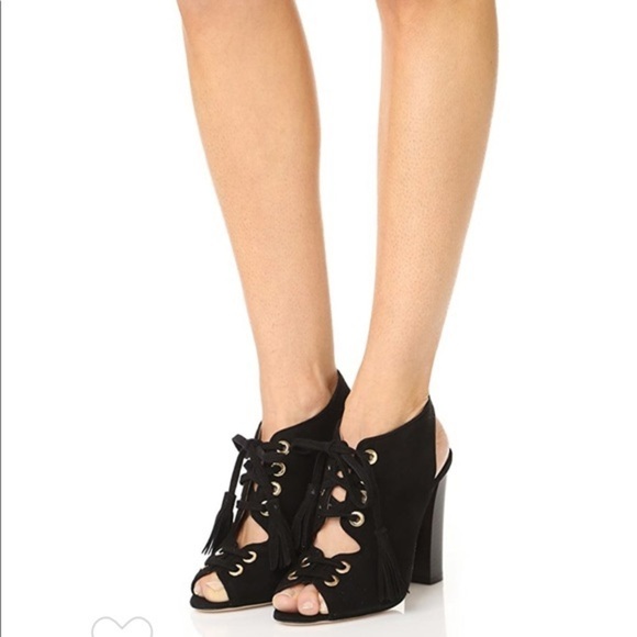 Club Monaco / mireva black lace up booties - Picture 1 of 9